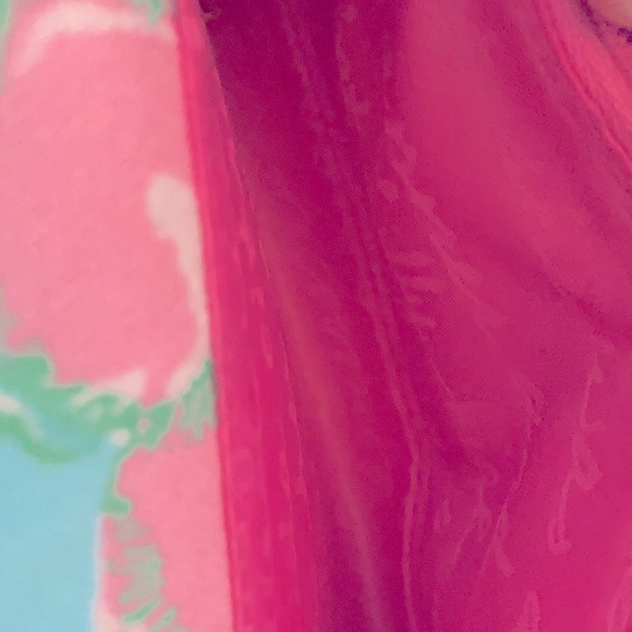 Lilly Pulitzer wristlet. - Picture 6 of 6